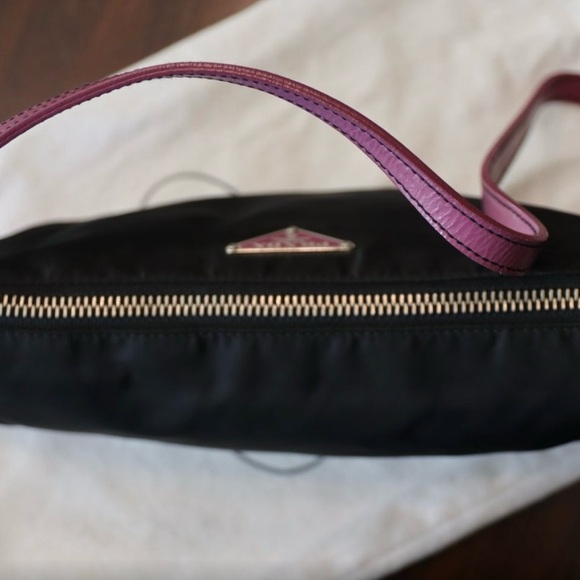 PRADA Nylon & Leather Purse COA - Picture 12 of 17